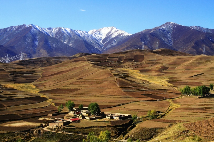 甘肃小巷中的绝美特色小店